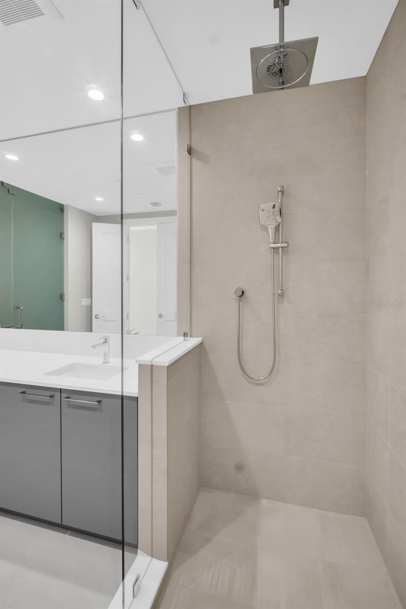 275 1ST AVE S #3304 — photo 38