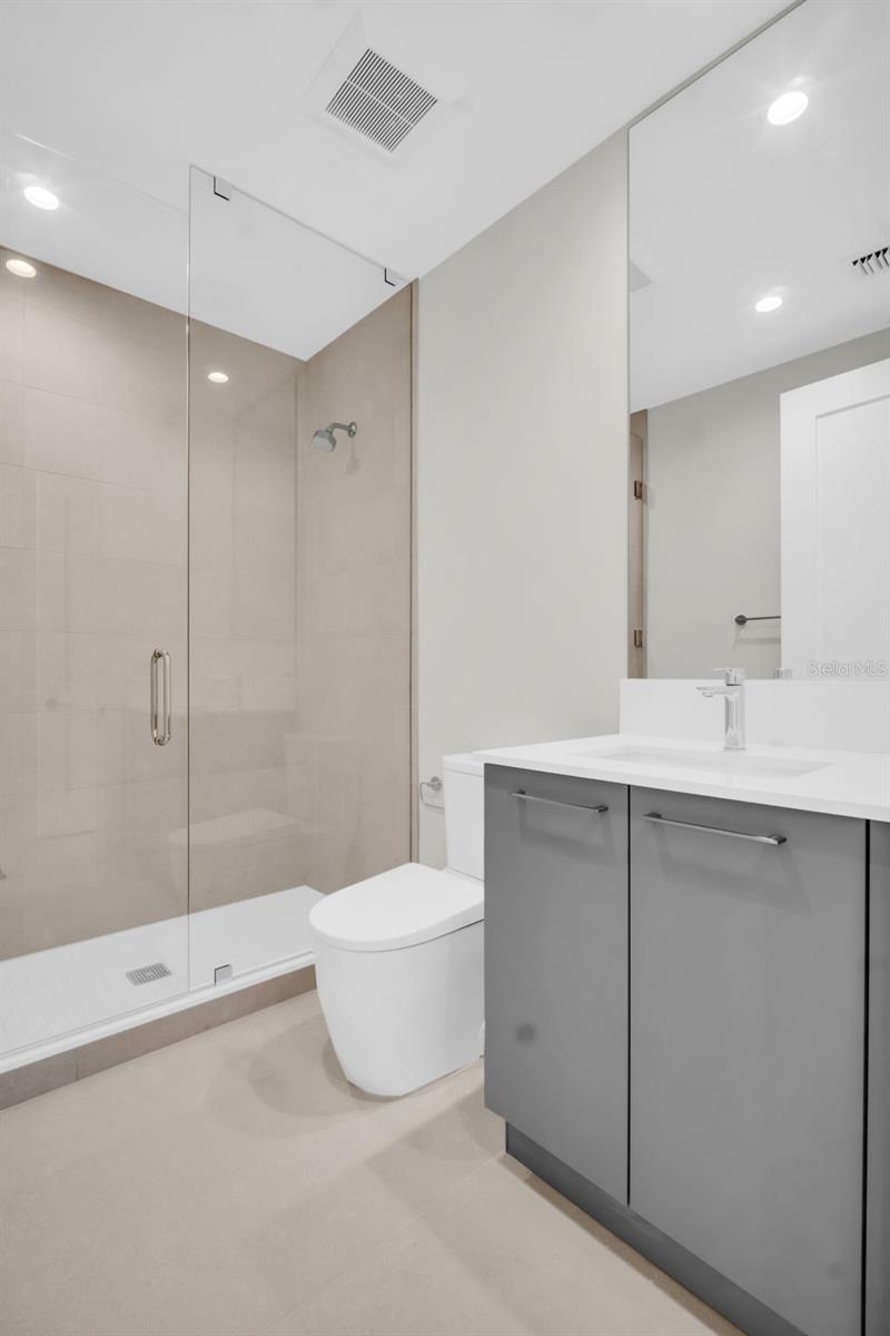 275 1ST AVE S #3304 — photo 47