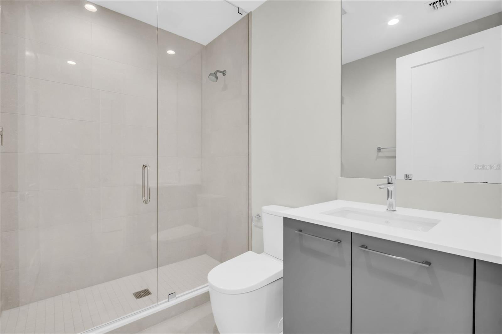 275 1ST AVE S #3304 — photo 46
