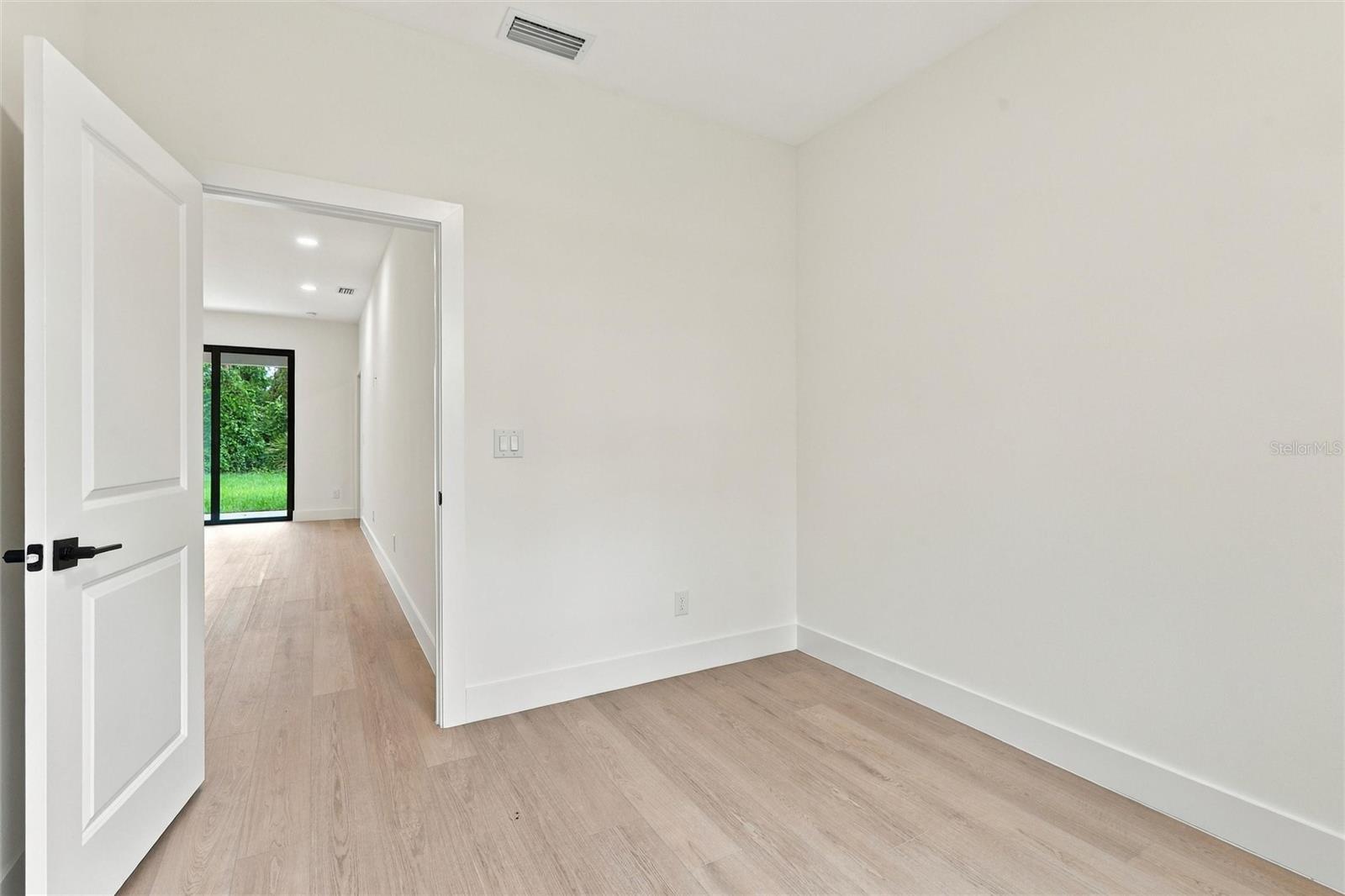 2235 NABBLE LN — photo 30