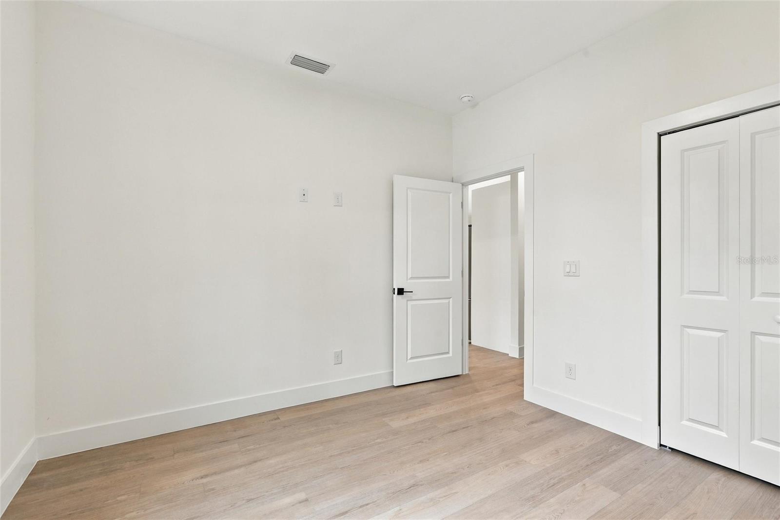 2235 NABBLE LN — photo 21