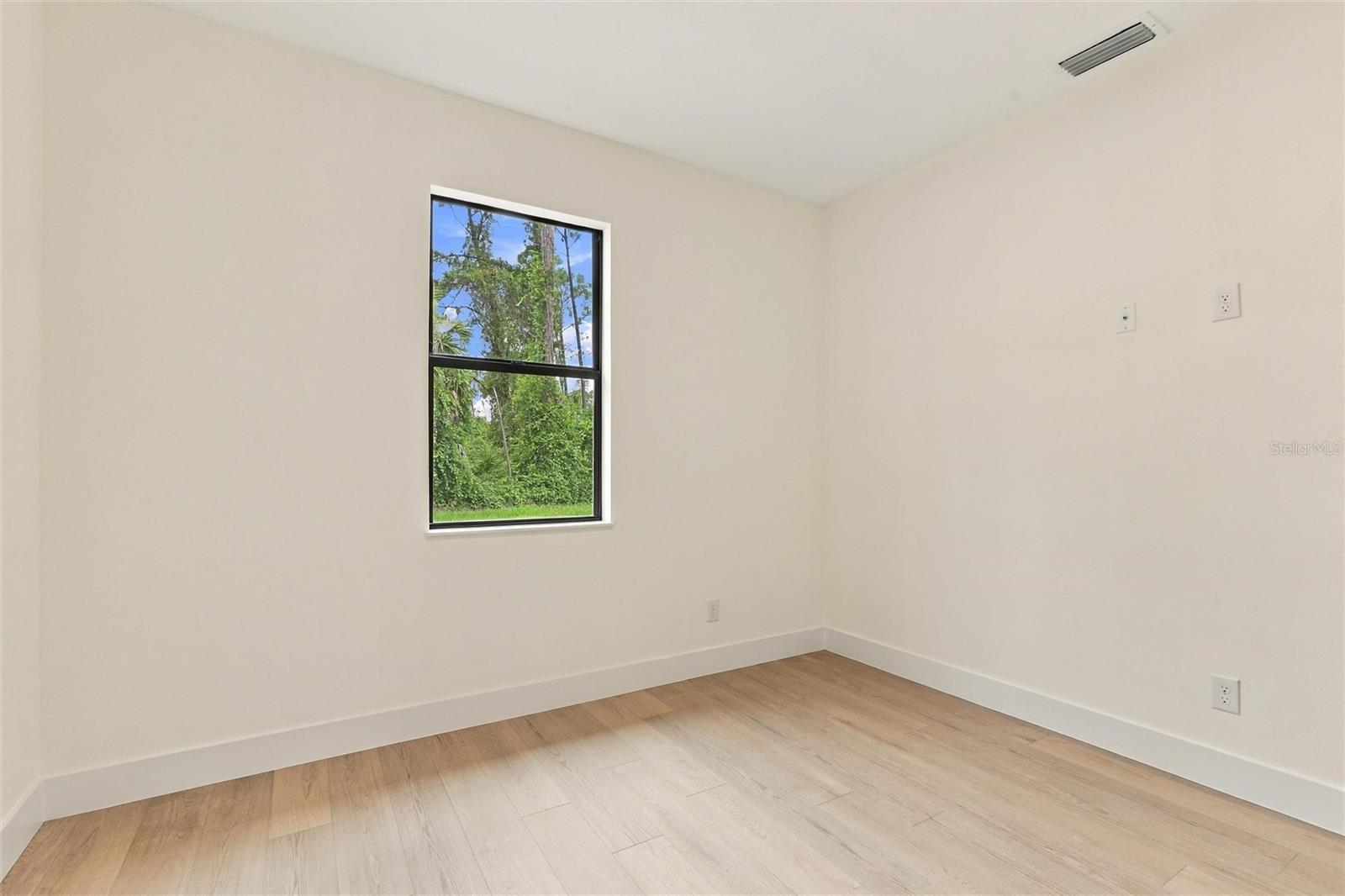 2235 NABBLE LN — photo 22
