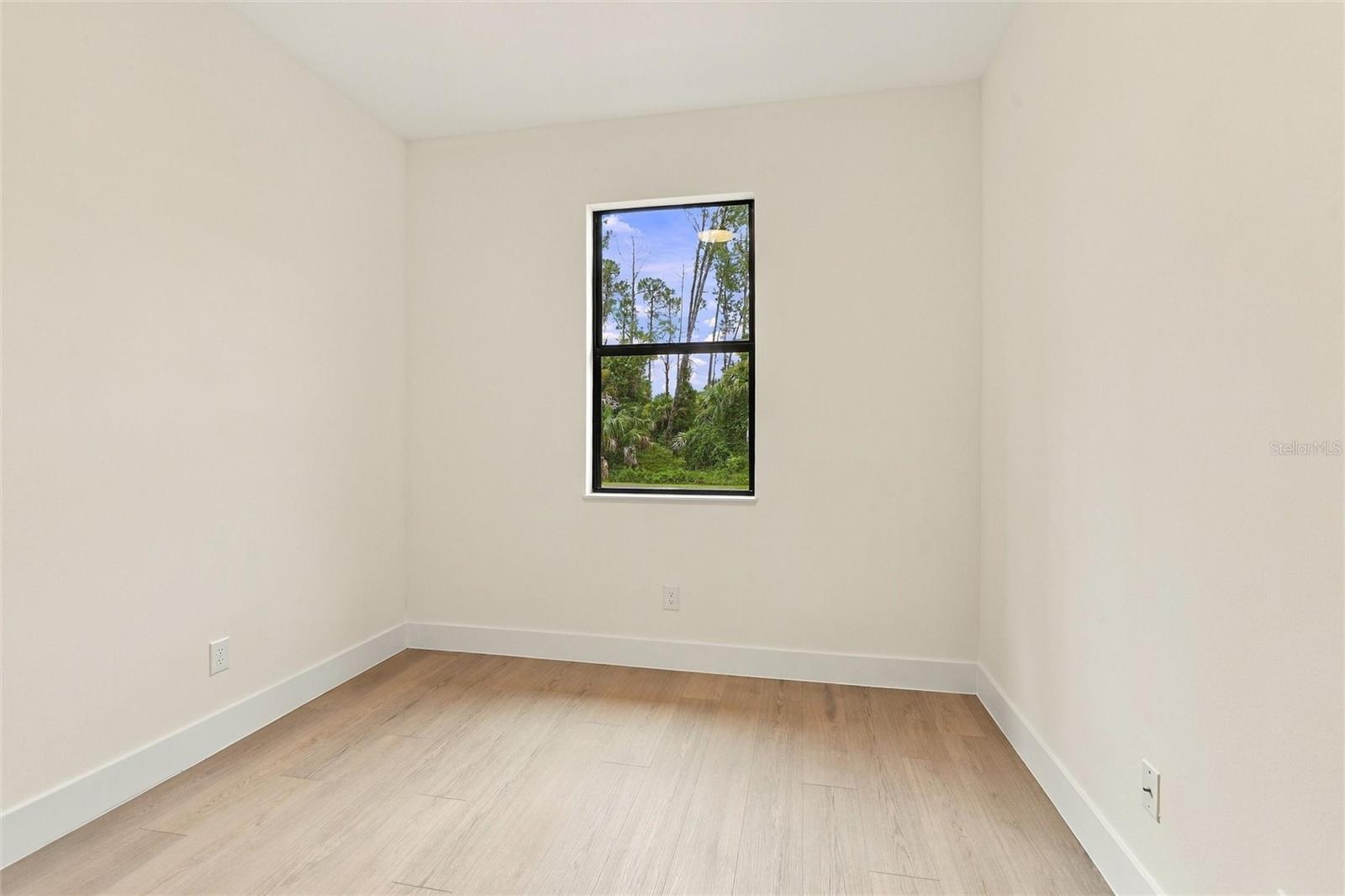 2235 NABBLE LN — photo 29