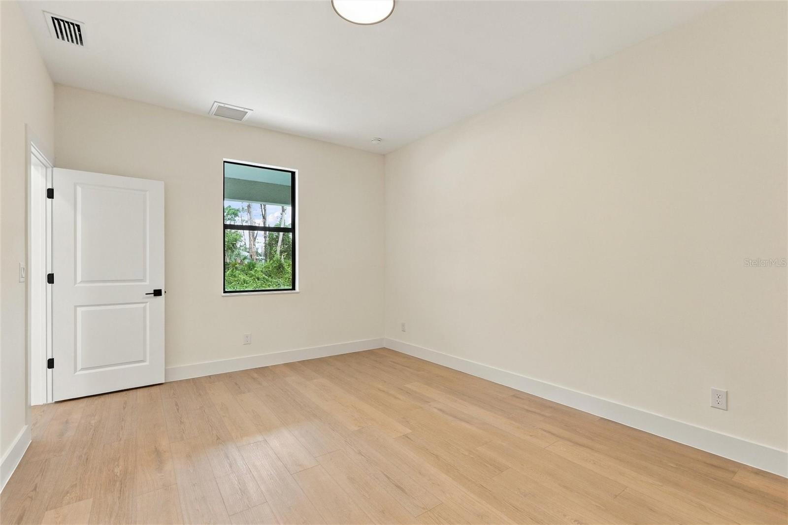 2235 NABBLE LN — photo 28