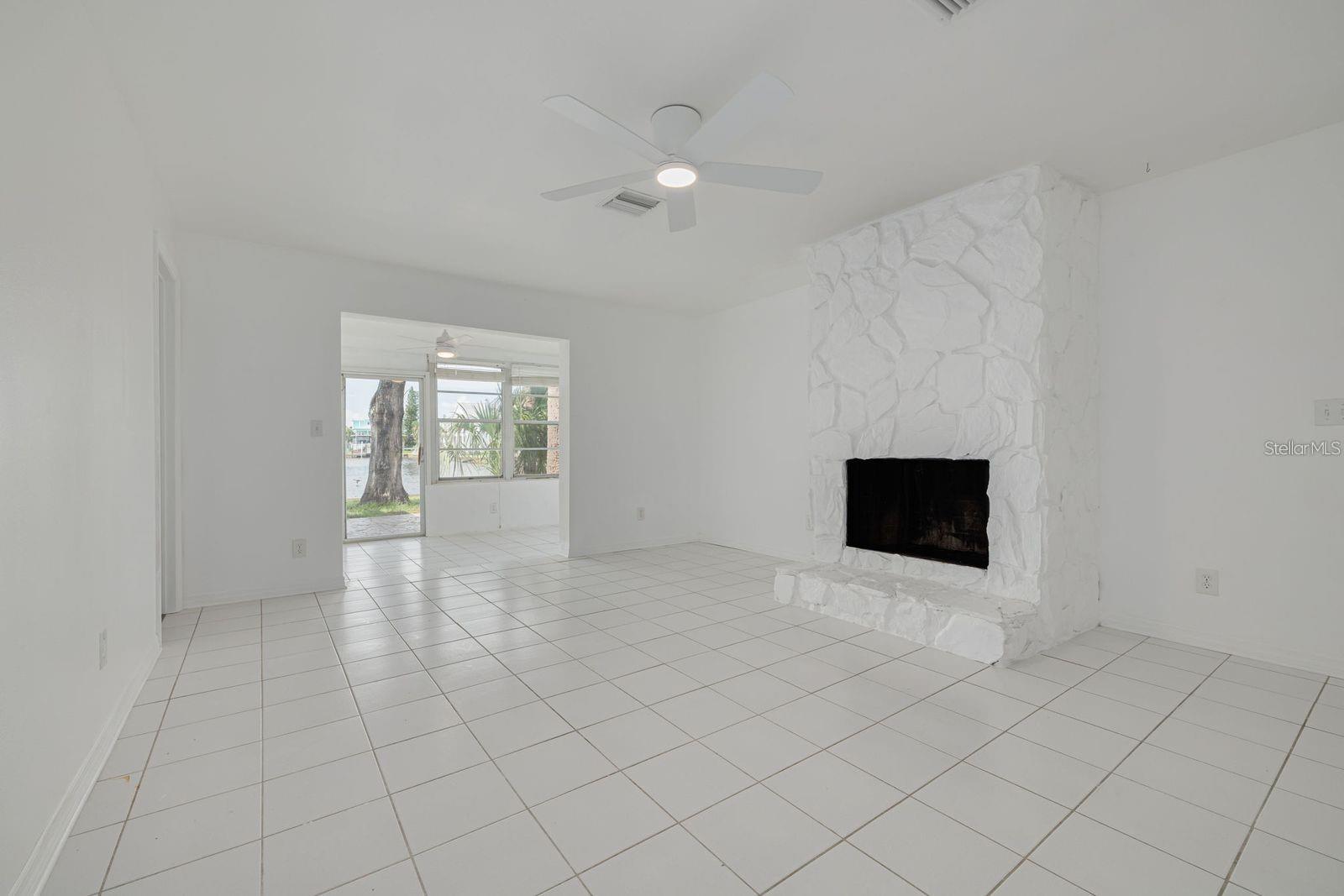 14519 BIRCH ST — photo 11