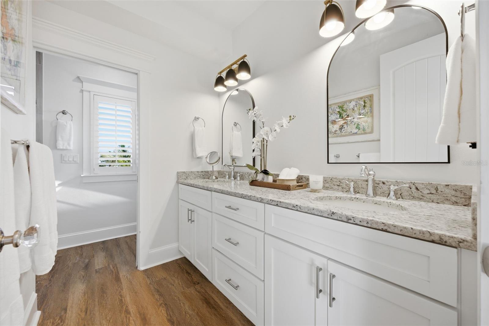 3014 AVENUE E — photo 15