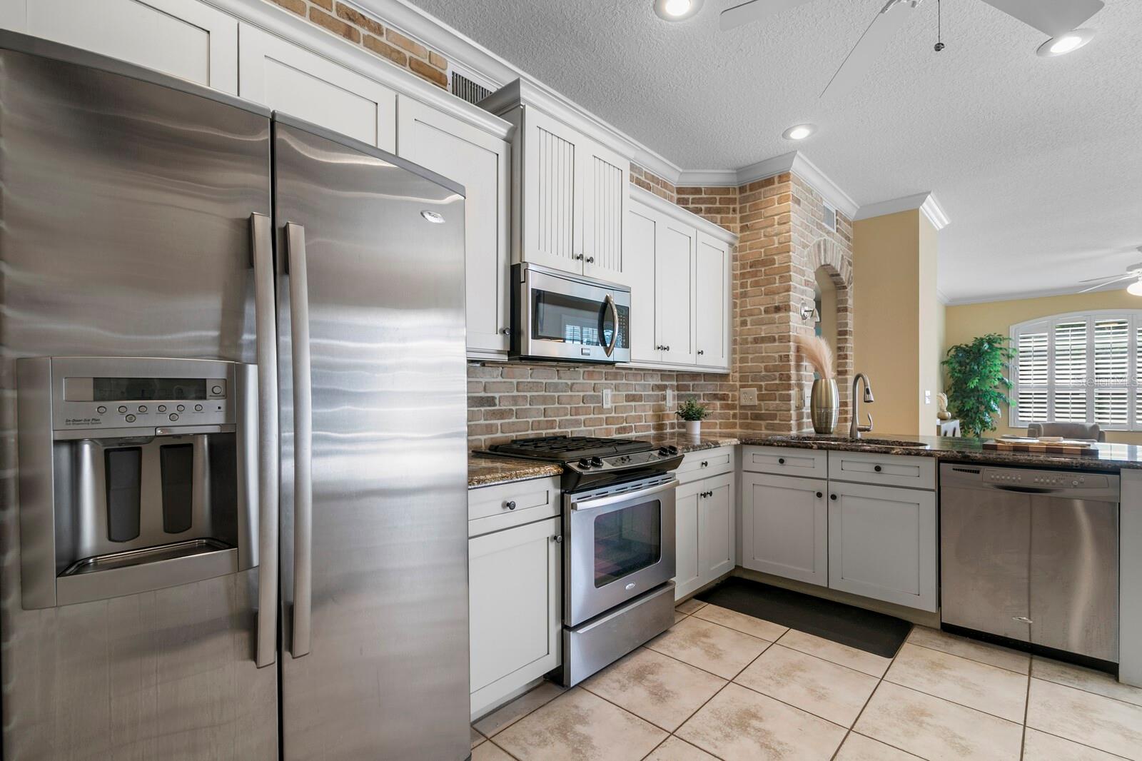 12304 WYCLIFF PL — photo 19