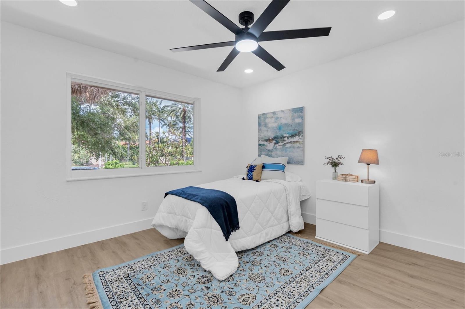 630 PINTA DR — photo 29