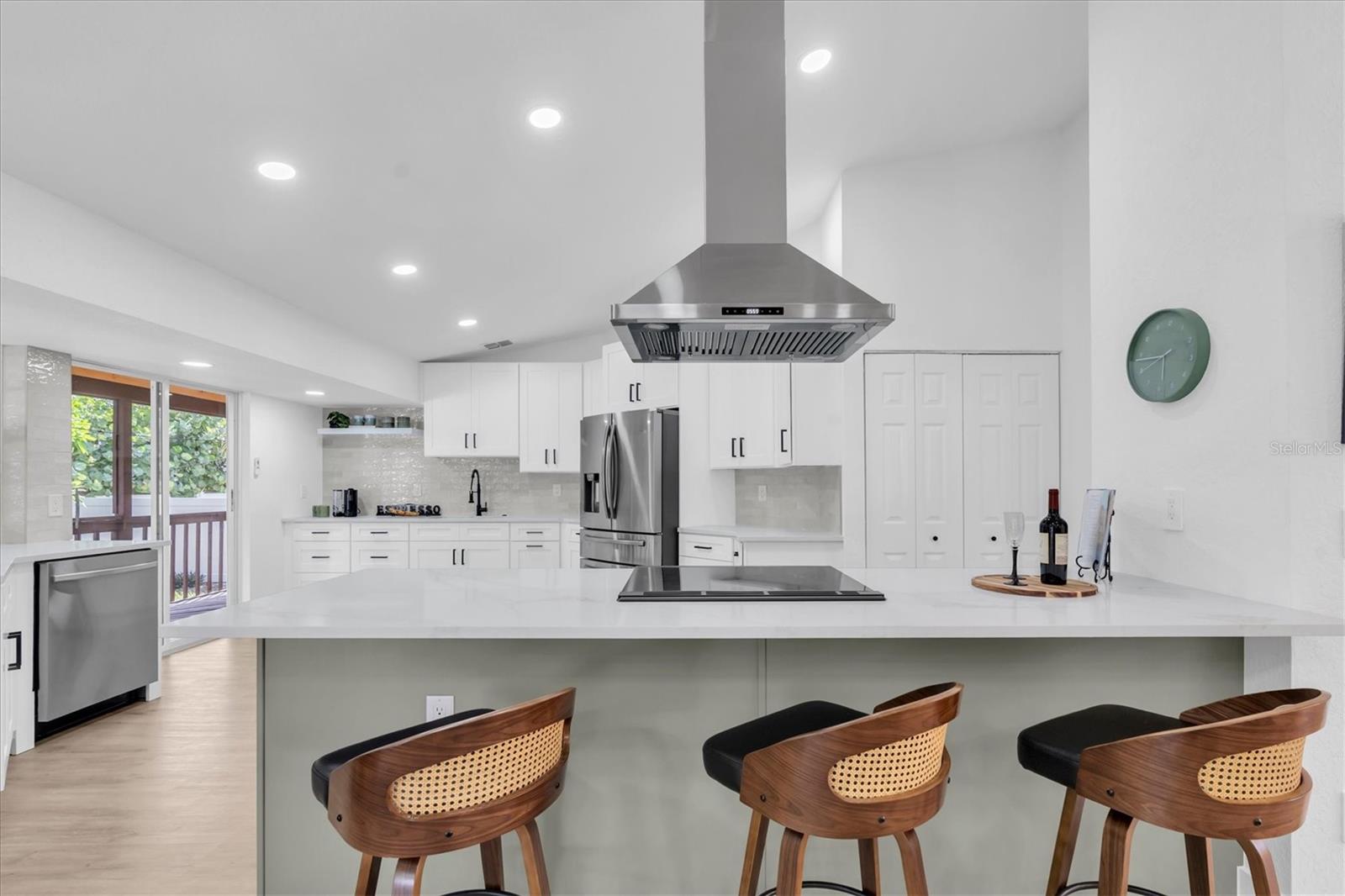 630 PINTA DR — photo 12