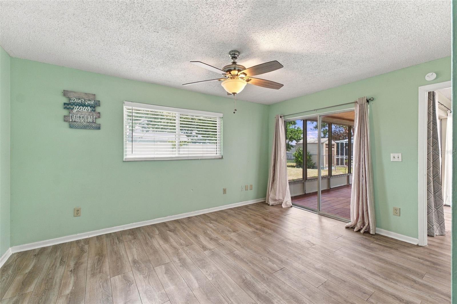 8025 JUAREZ DR — photo 21