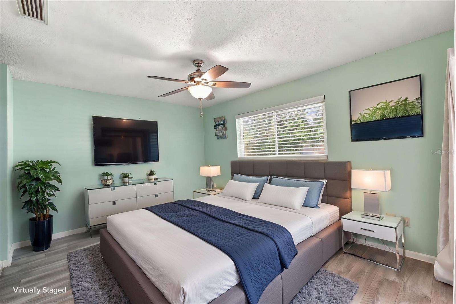 8025 JUAREZ DR — photo 26