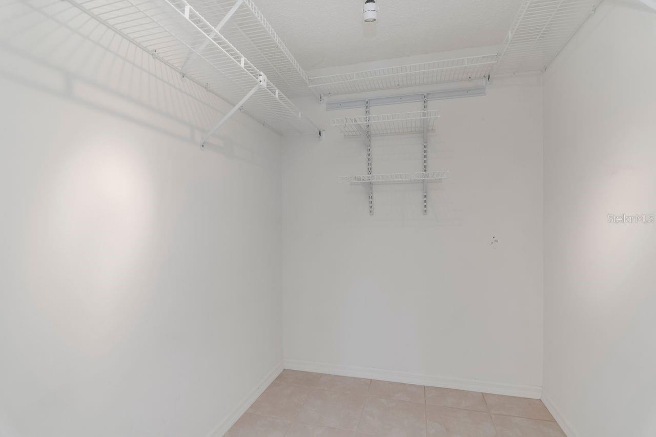 4842 WELLBROOK DR — photo 43