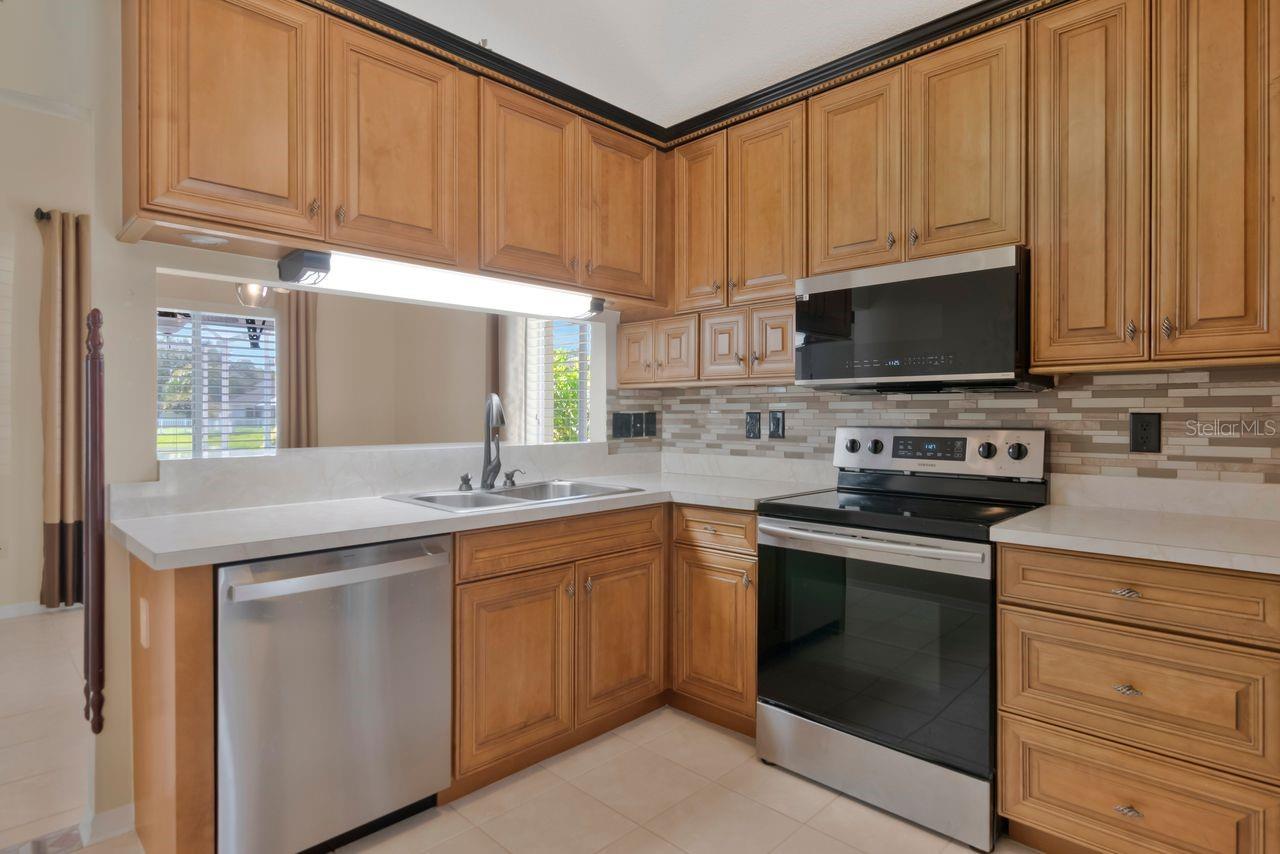 4842 WELLBROOK DR — photo 33