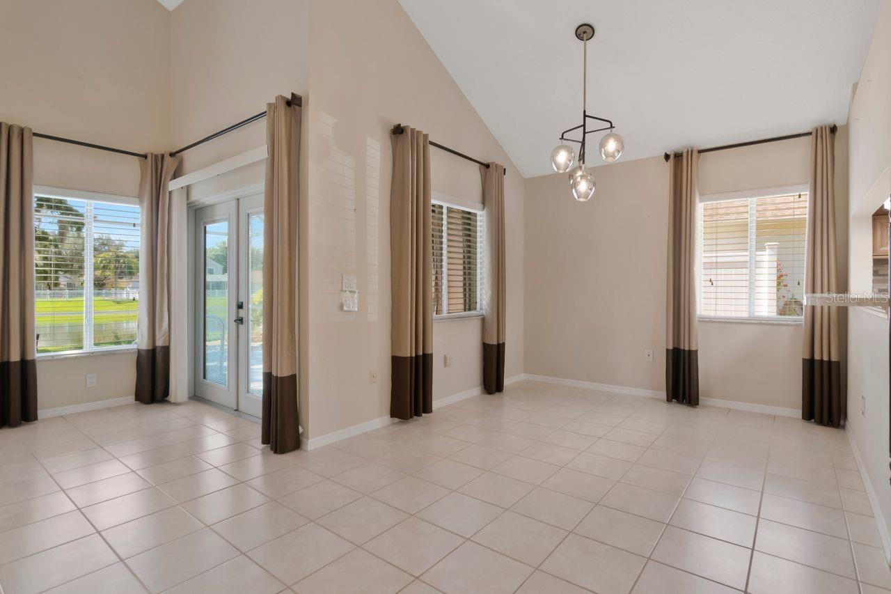 4842 WELLBROOK DR — photo 27