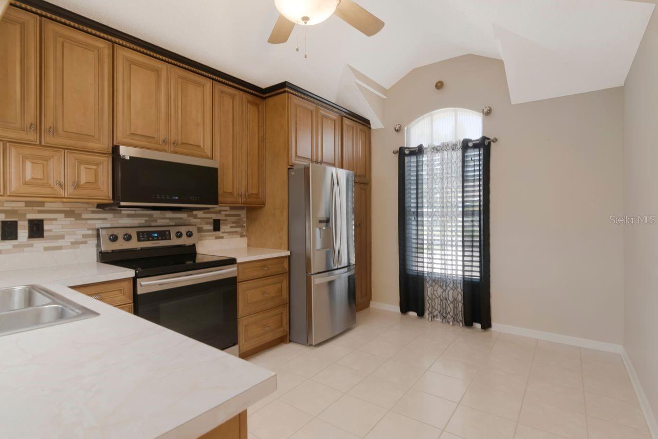 4842 WELLBROOK DR — photo 31