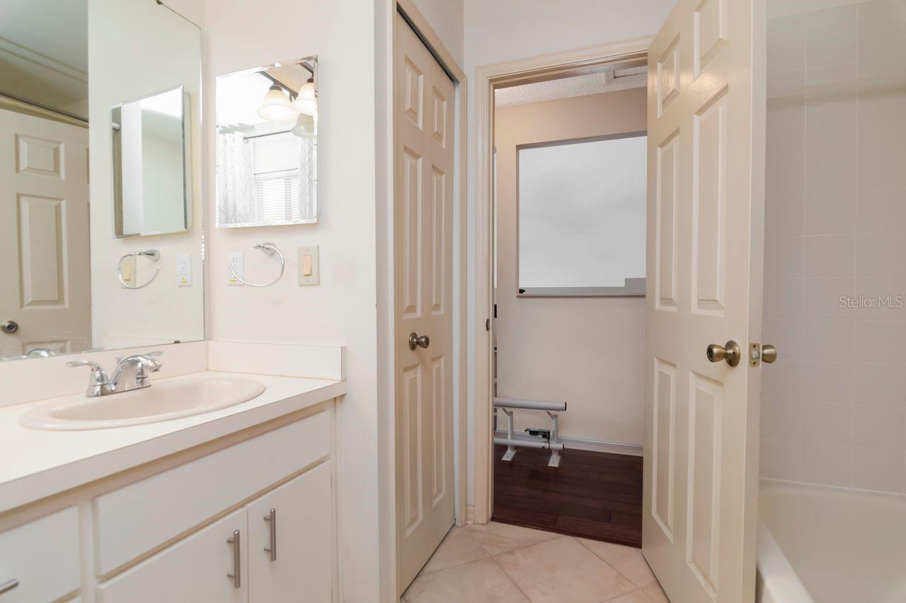 4842 WELLBROOK DR — photo 47