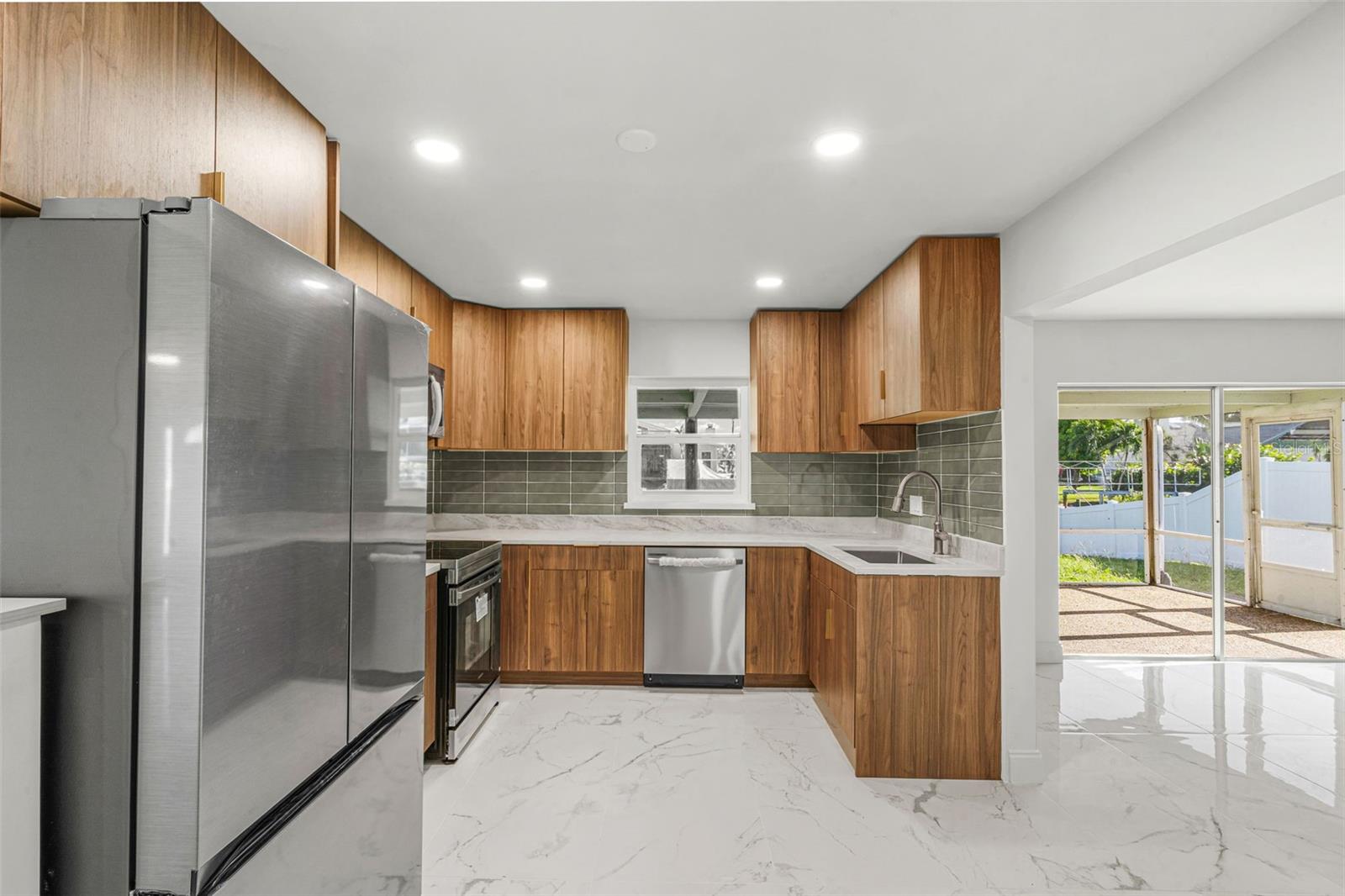 4405 PINFISH LN — photo 11