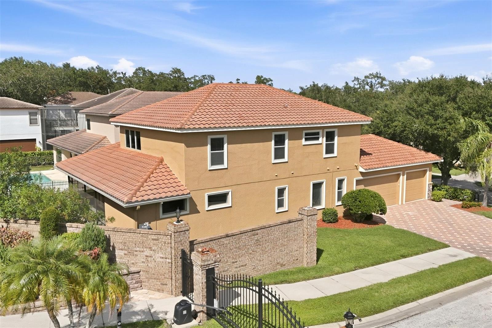2242 CYPRESS HOLLOW CT — photo 37