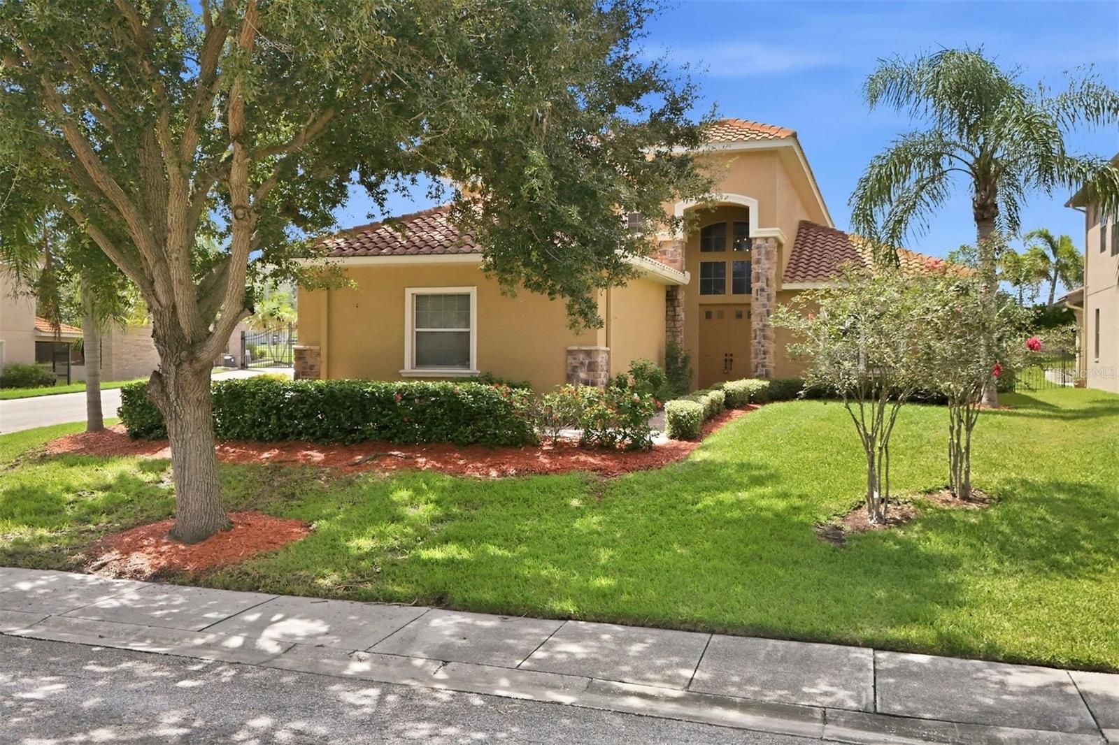 2242 CYPRESS HOLLOW CT — photo 36