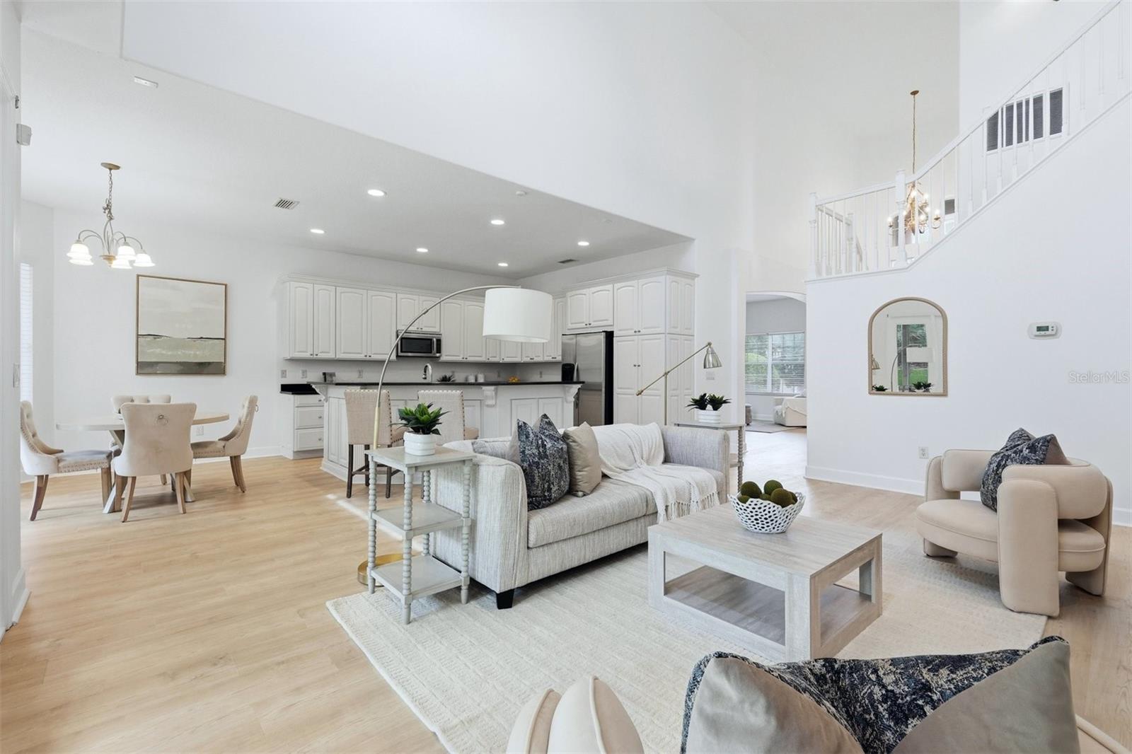 2242 CYPRESS HOLLOW CT — photo 16