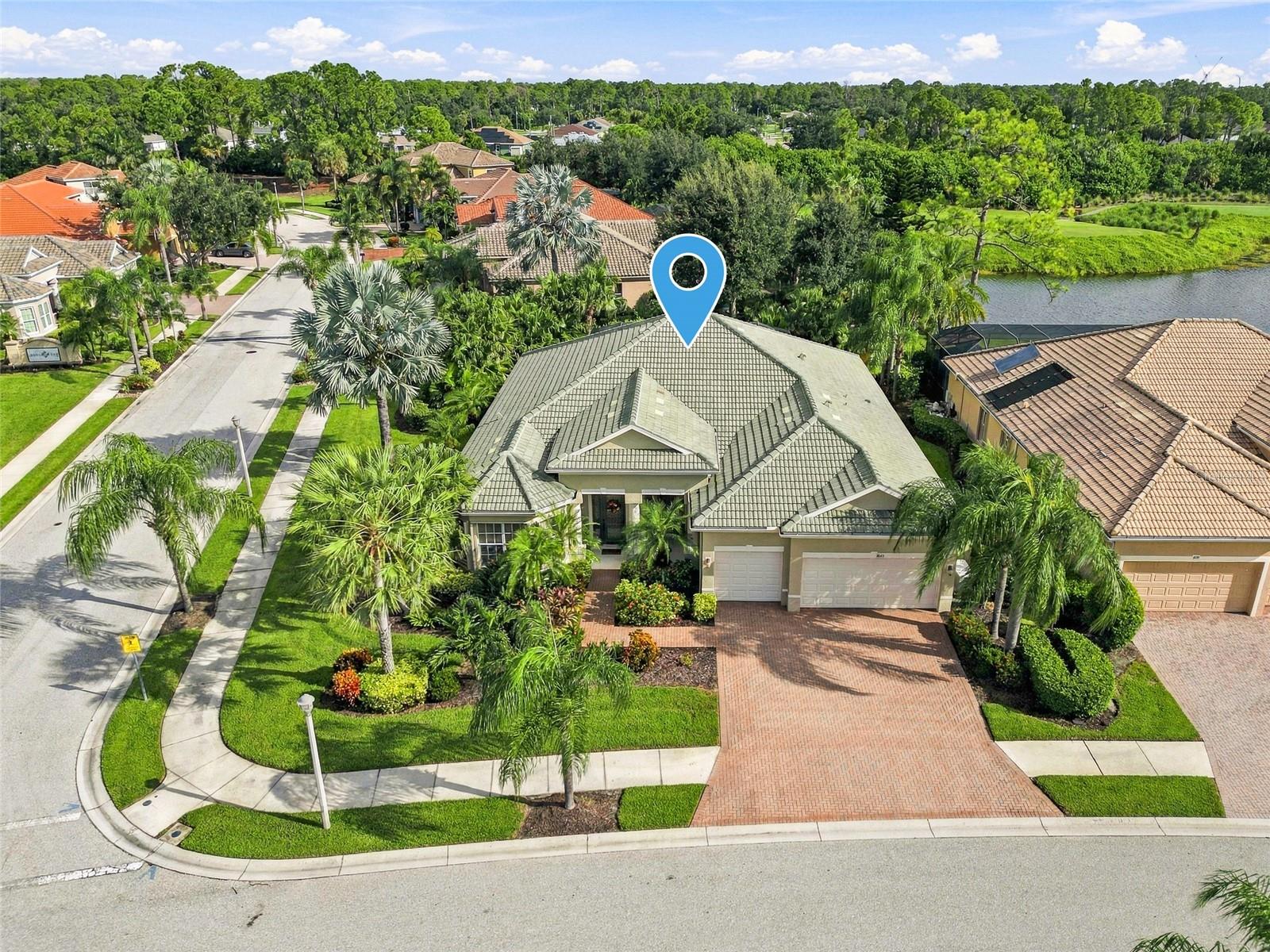 1645 CREEK NINE DR — photo 48