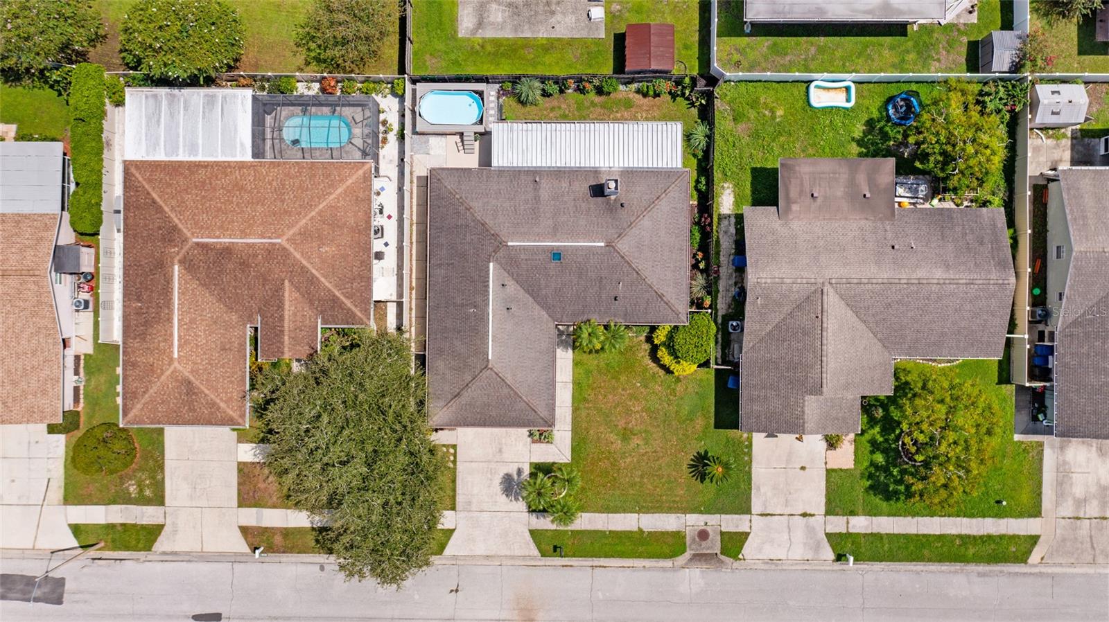 1920 CHENEY CT — photo 42