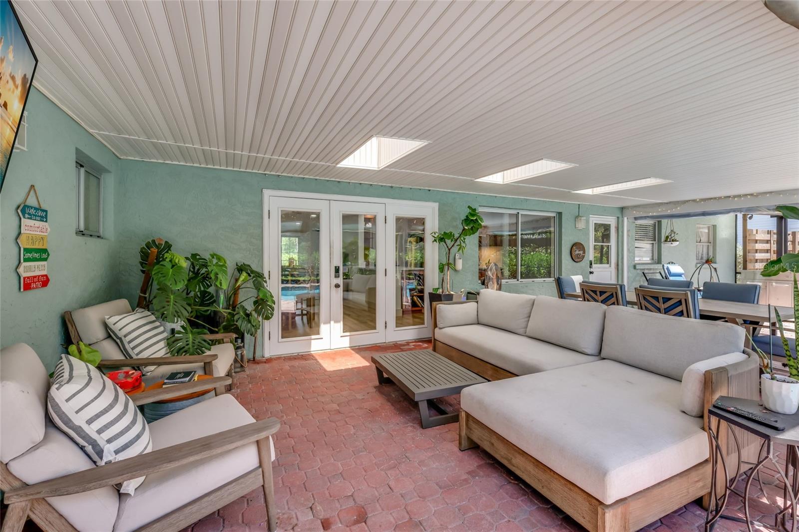 4131 RIVERVIEW BLVD — photo 31