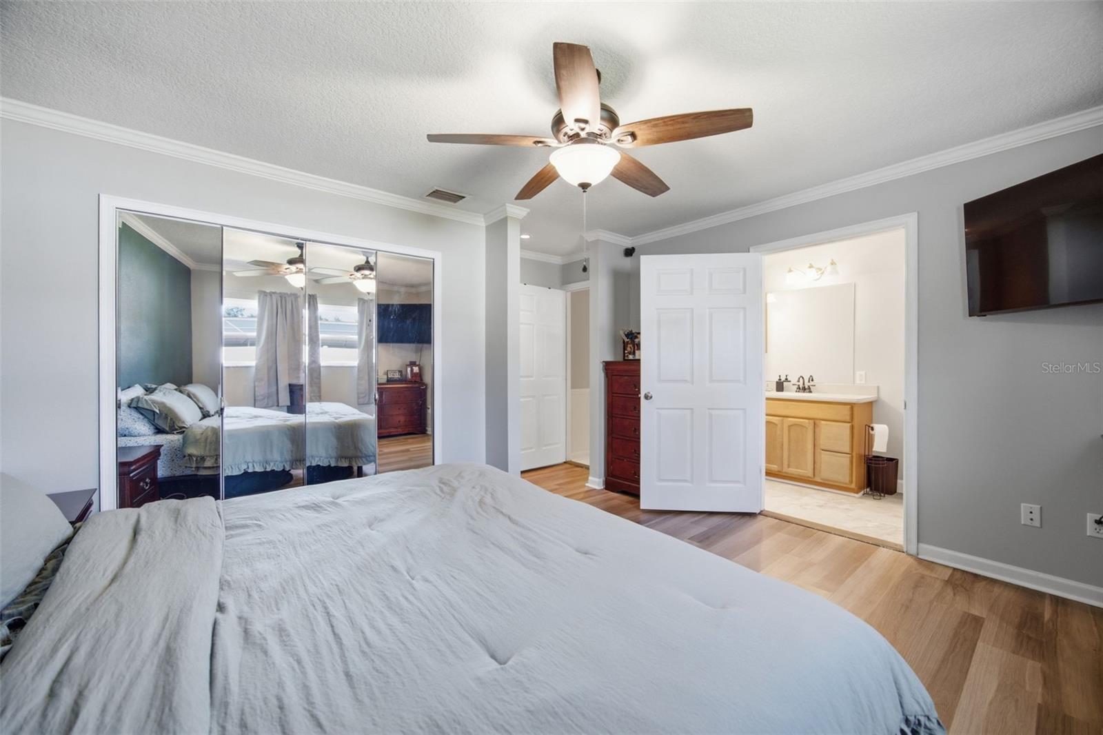 104 MITCHELL DR — photo 17