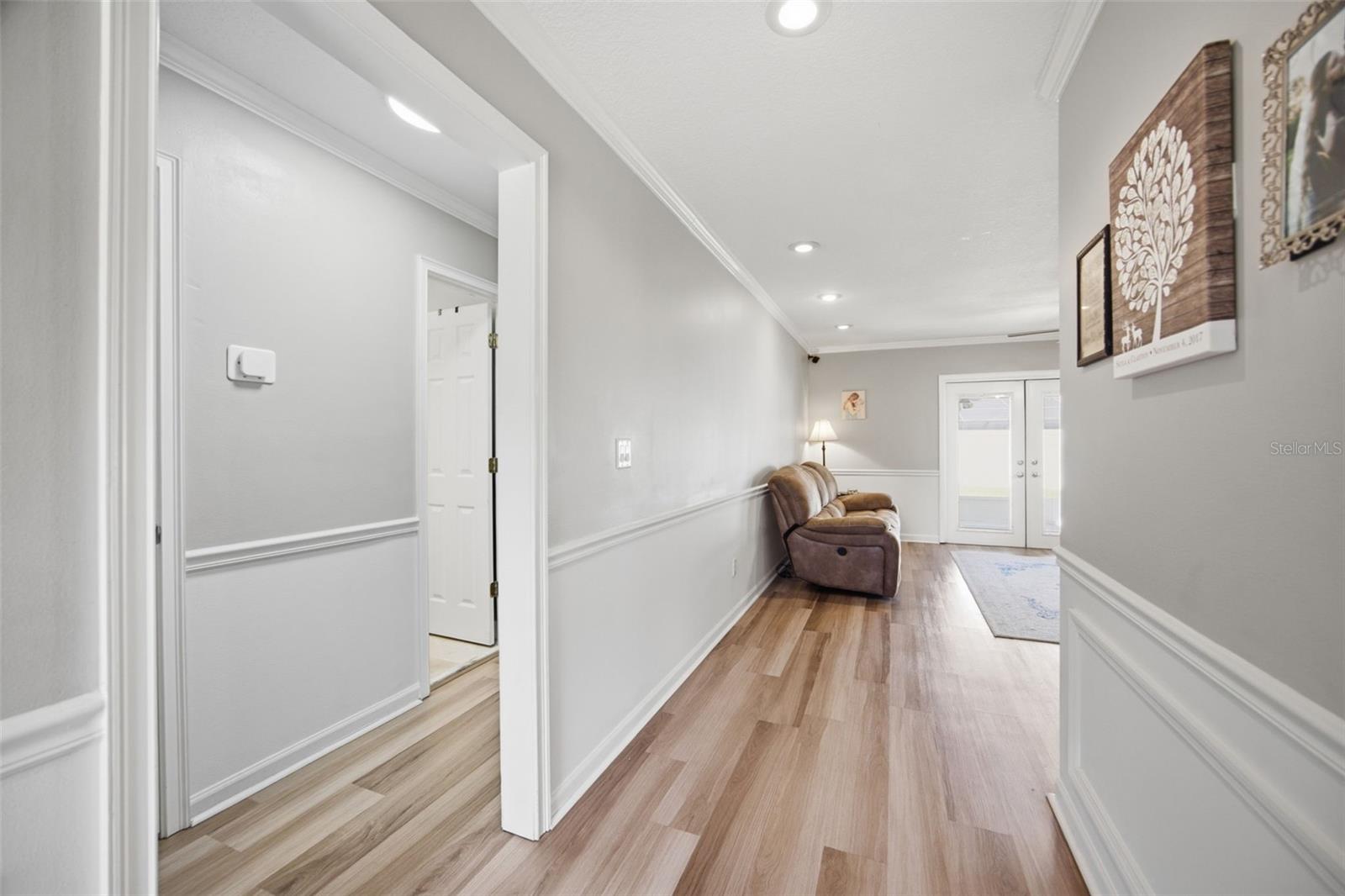 104 MITCHELL DR — photo 7