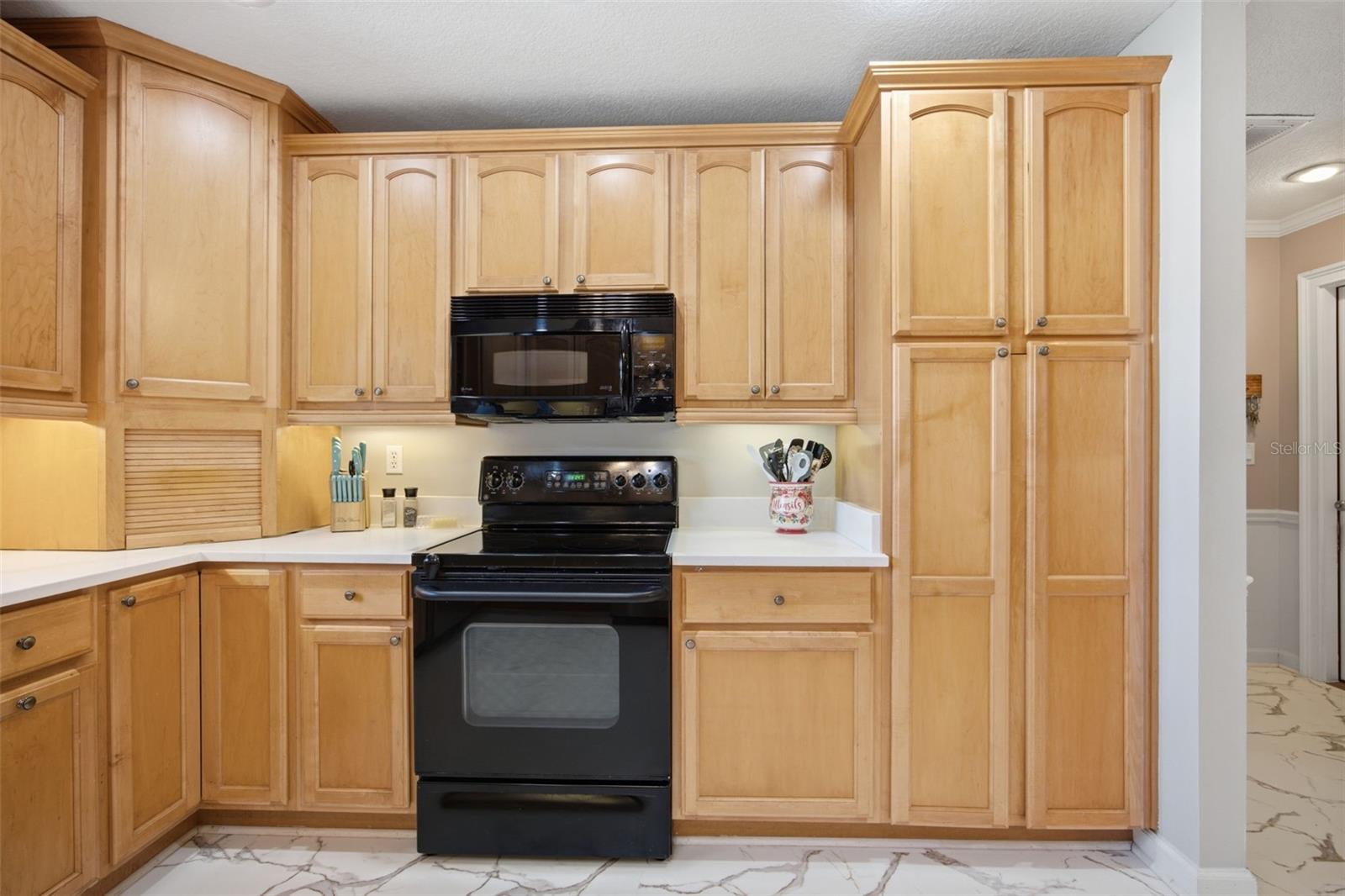 104 MITCHELL DR — photo 13