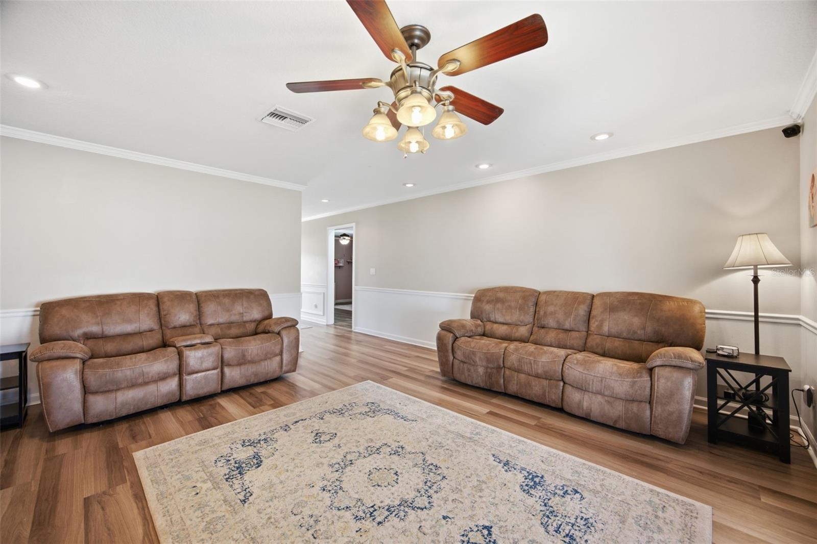 104 MITCHELL DR — photo 10