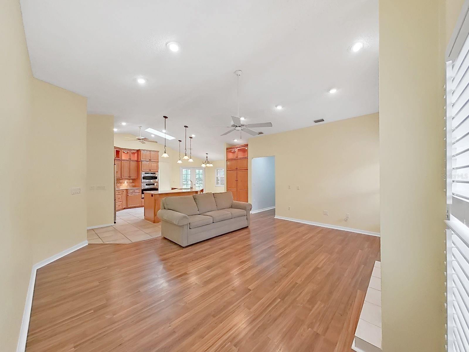 611 TOMOKA DR — photo 19