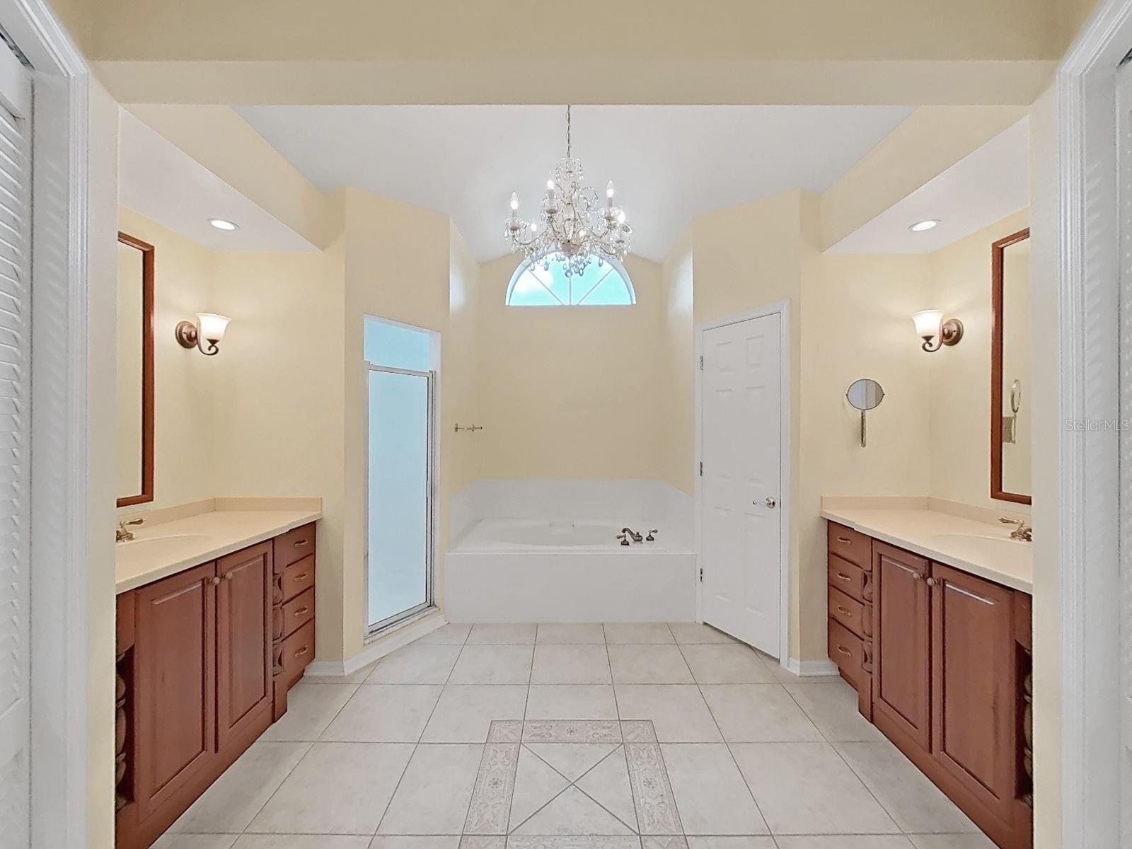 611 TOMOKA DR — photo 23