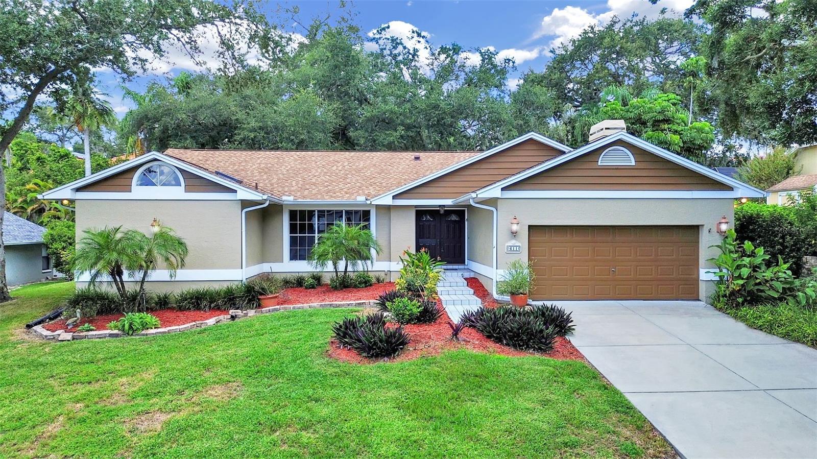611 TOMOKA DR — photo 2