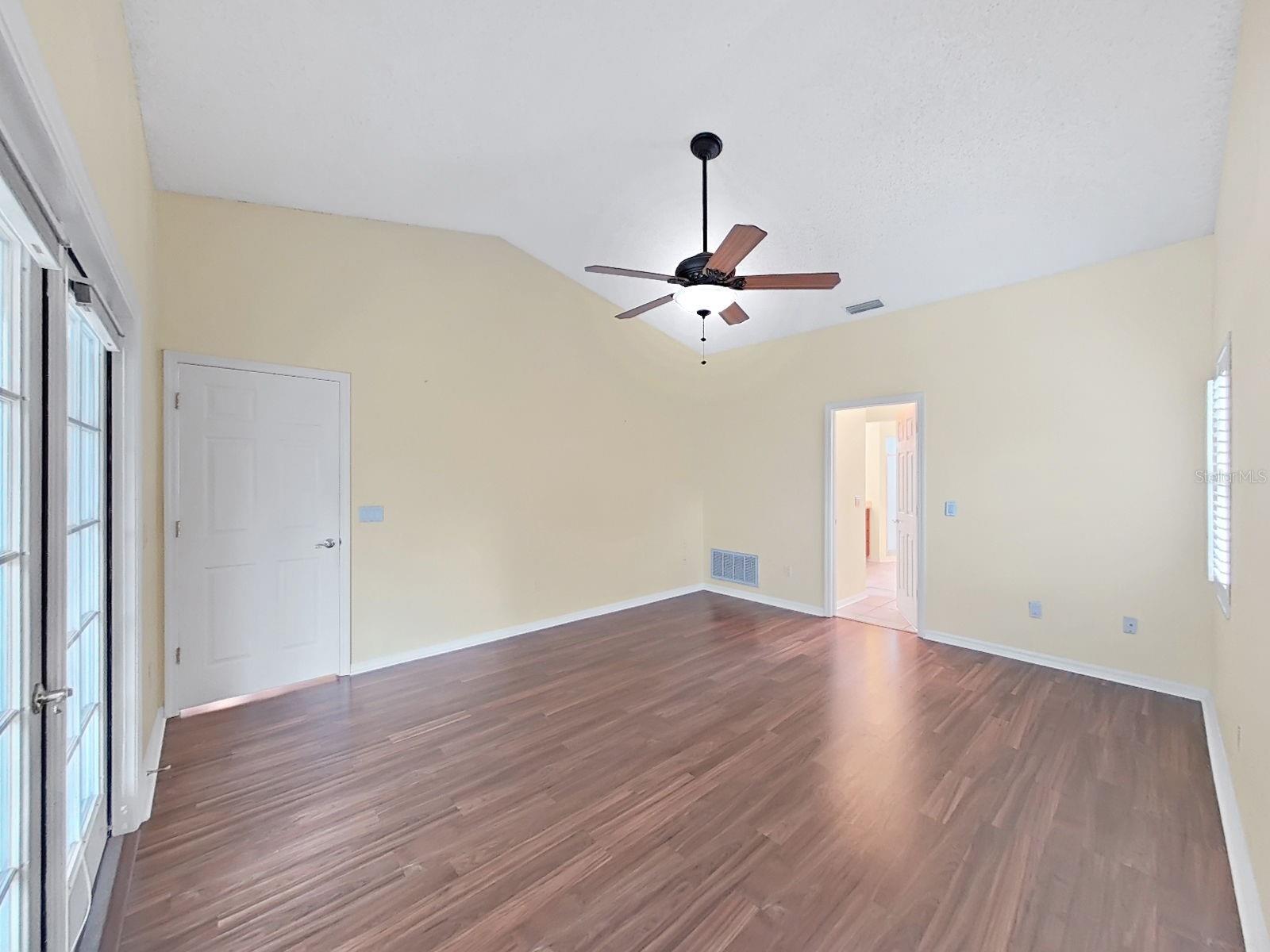 611 TOMOKA DR — photo 22
