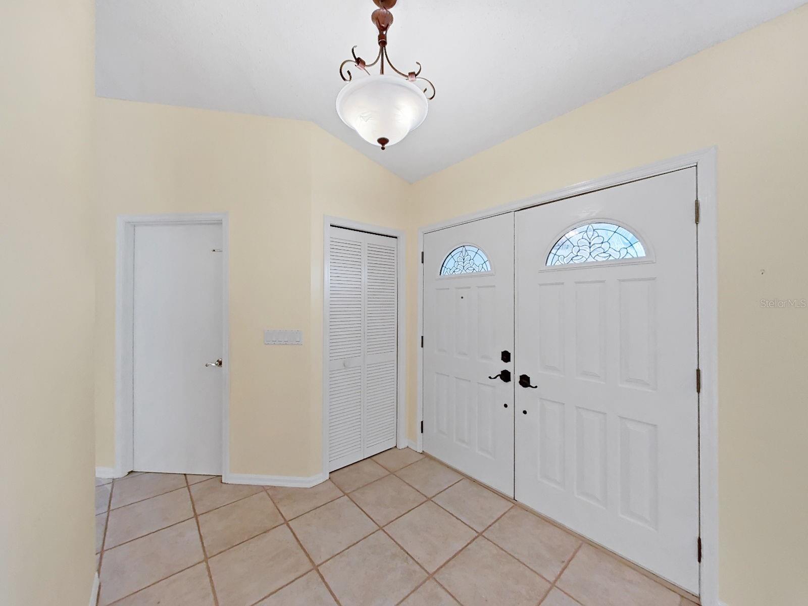 611 TOMOKA DR — photo 6