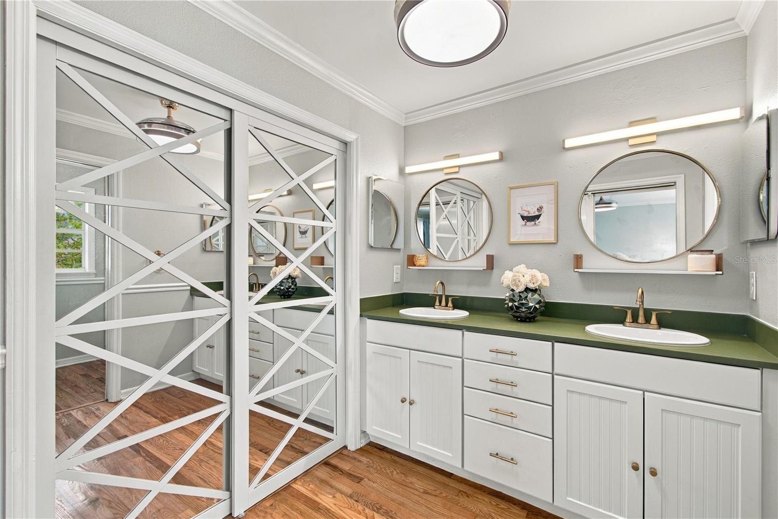 5222 S RUSSELL ST #26 — photo 47