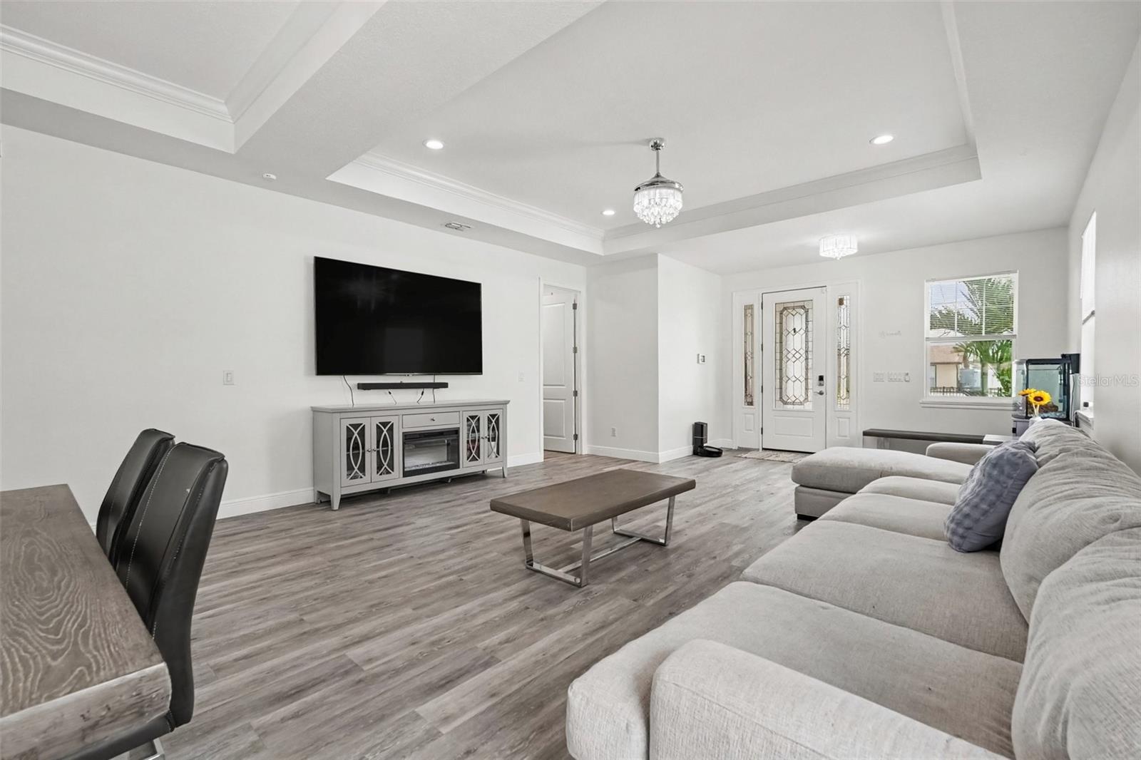 8307 N GOMEZ AVE — photo 19