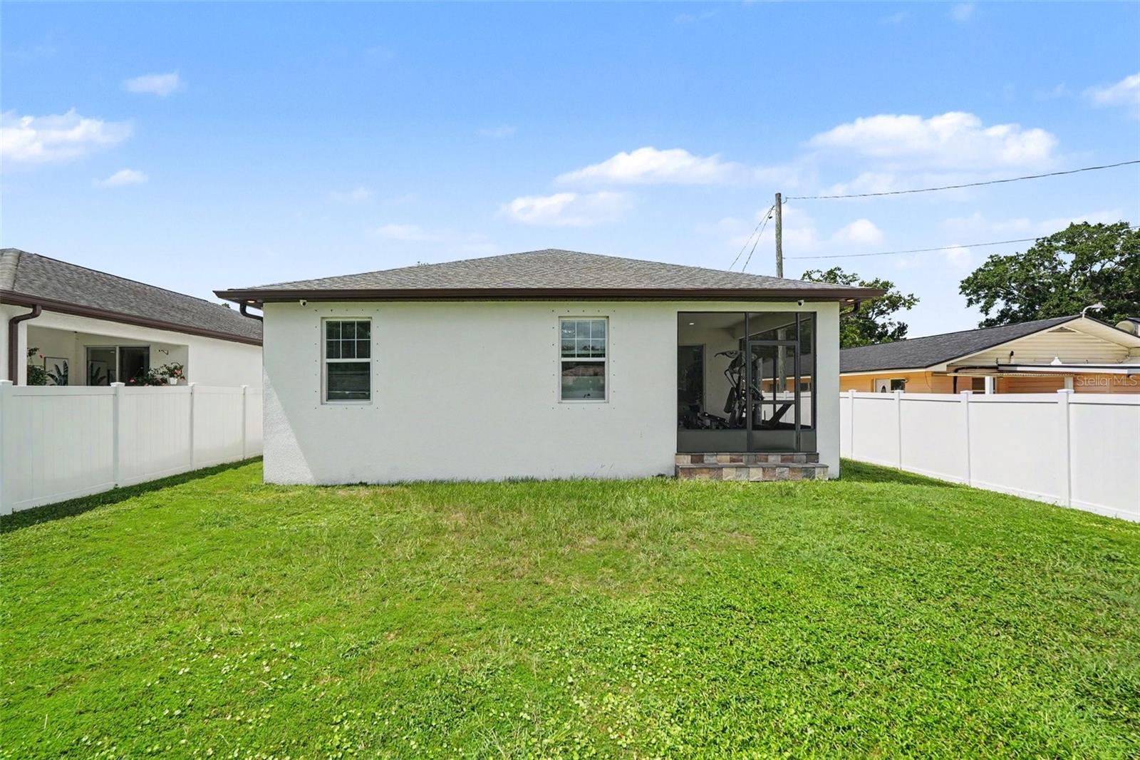8307 N GOMEZ AVE — photo 31