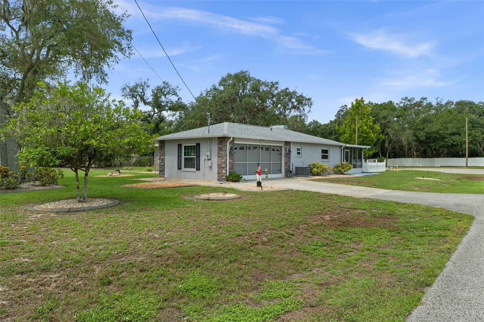 12072 LACEY DR — photo 39