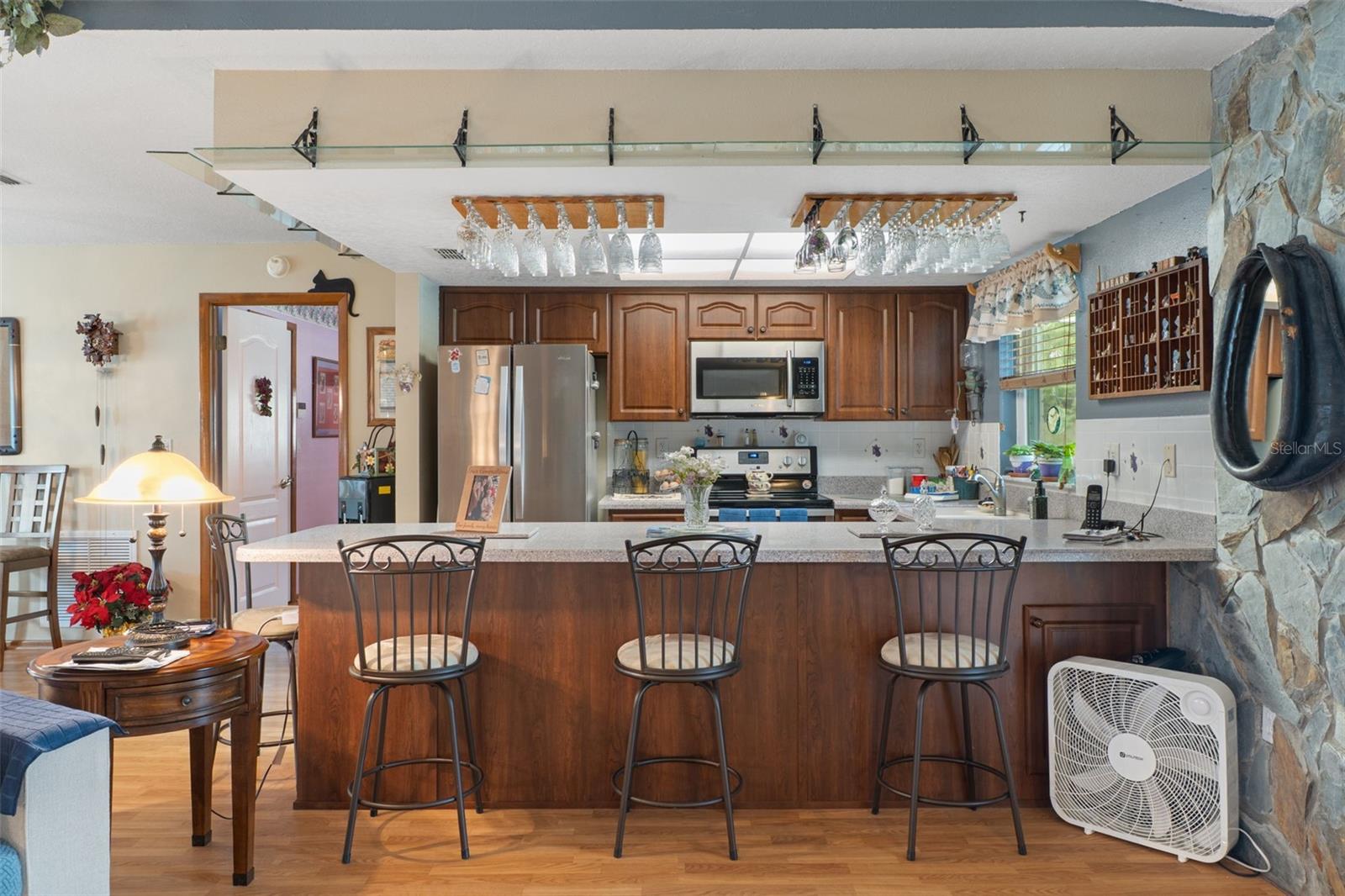 12072 LACEY DR — photo 12