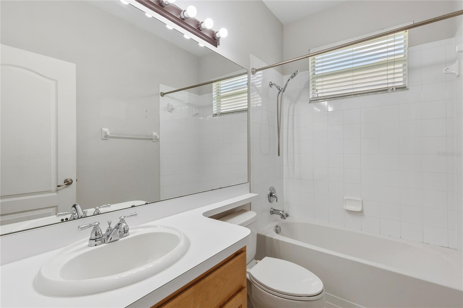 31203 ANNISTON DR — photo 18