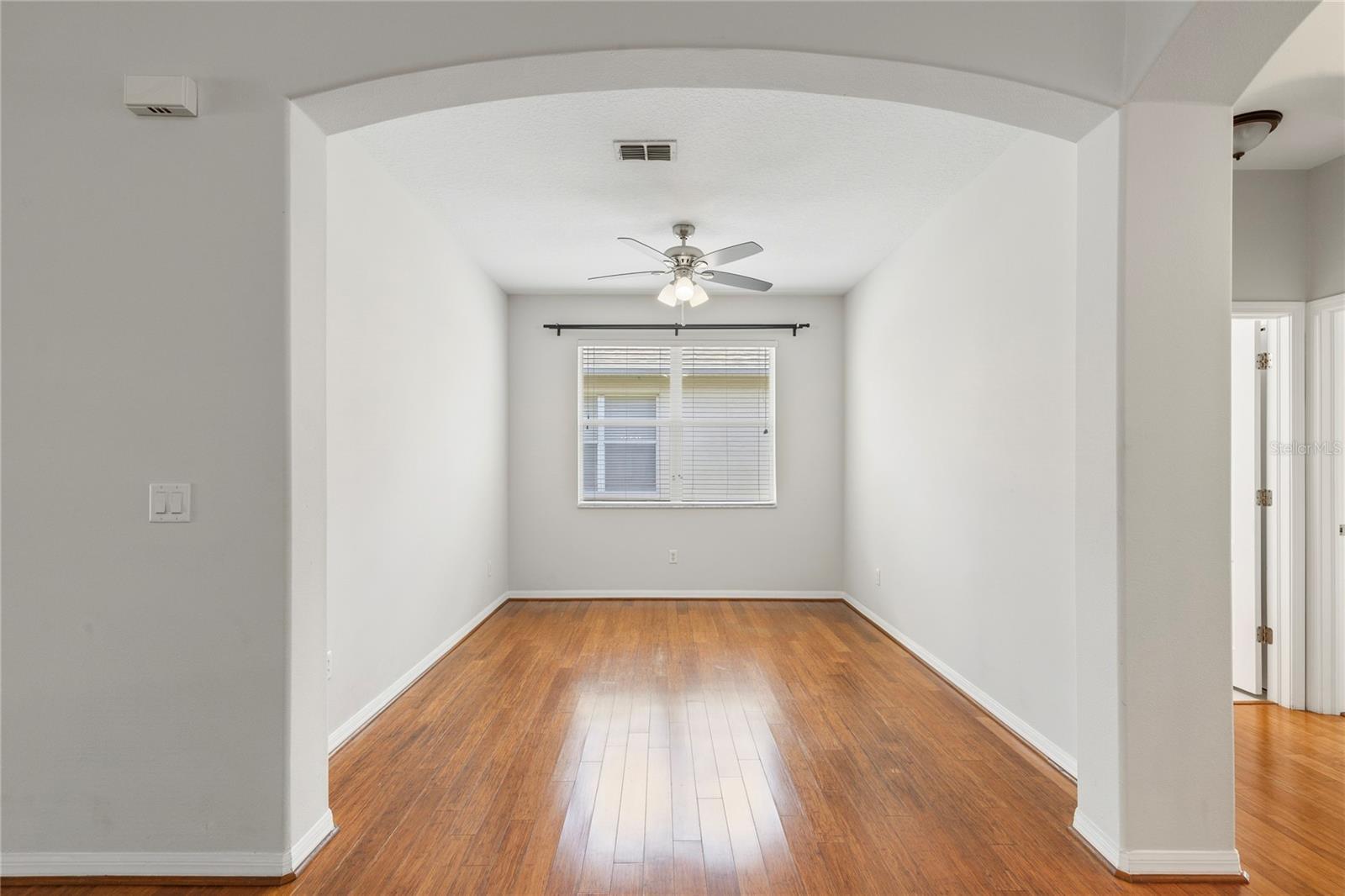 31203 ANNISTON DR — photo 16