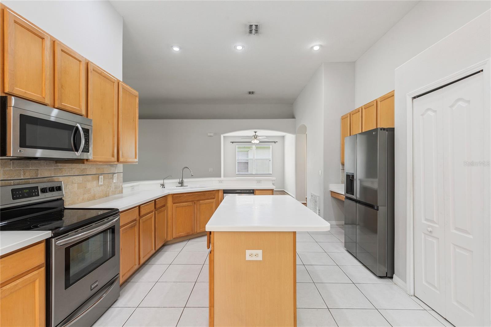 31203 ANNISTON DR — photo 12