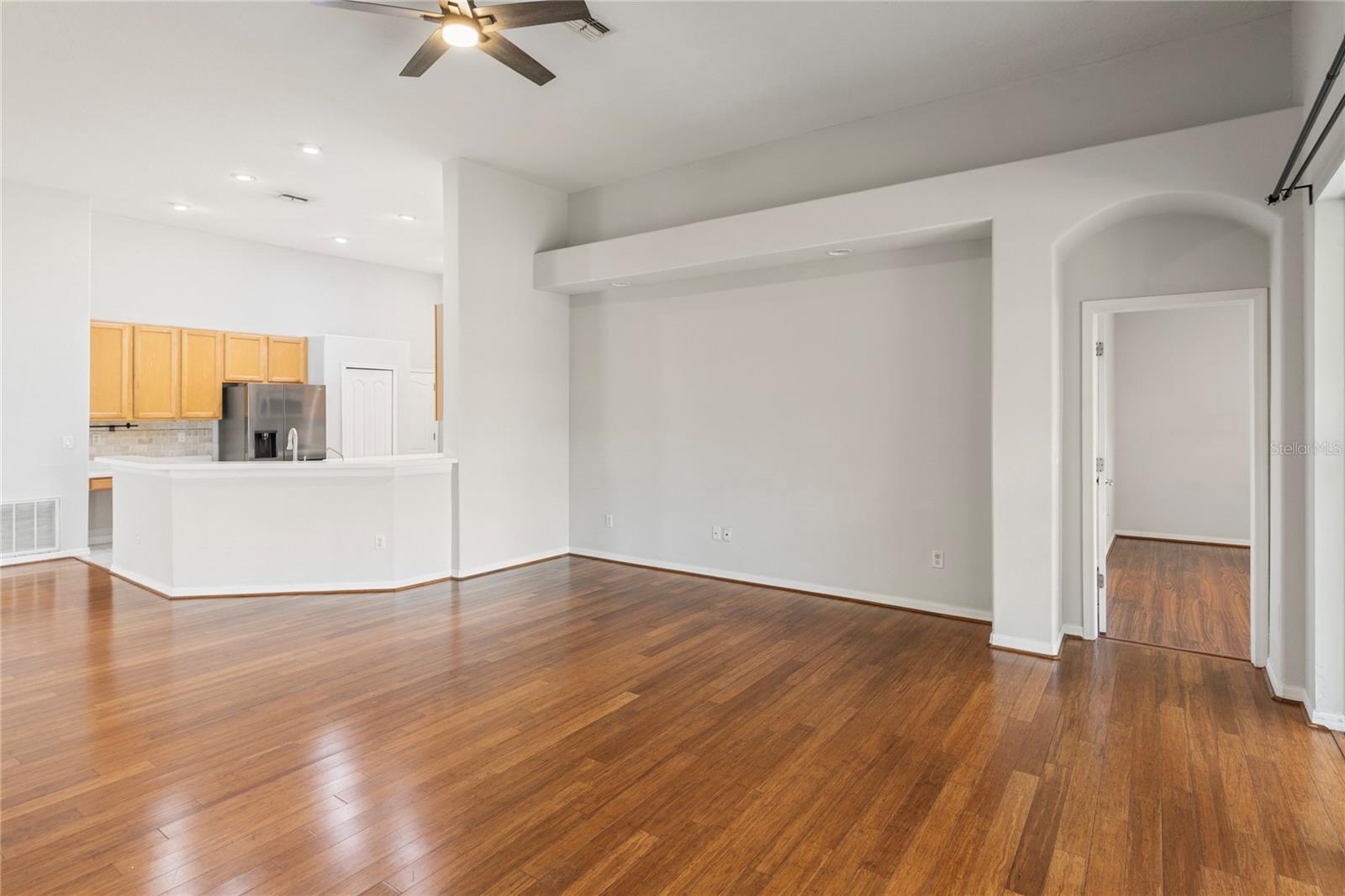 31203 ANNISTON DR — photo 3