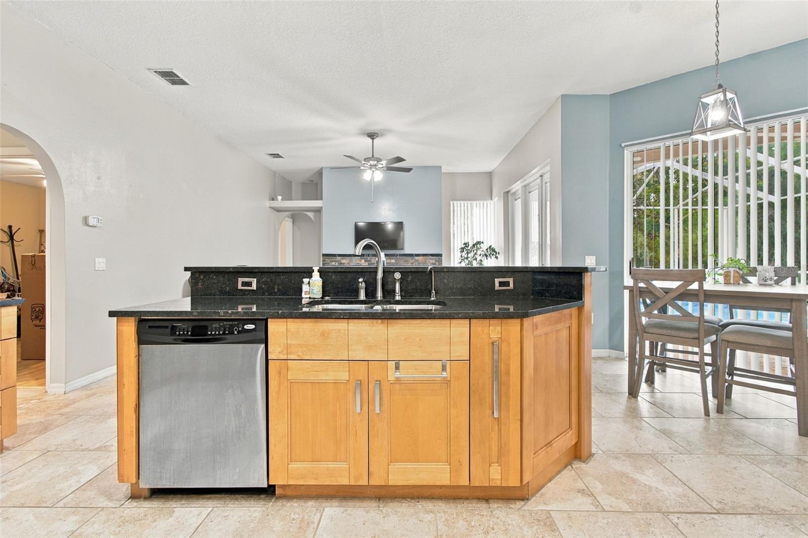 22420 SHORESIDE DR — photo 18