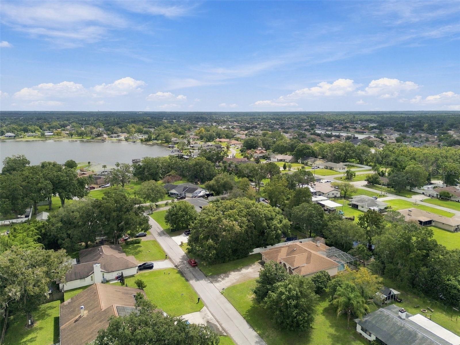 22420 SHORESIDE DR — photo 74