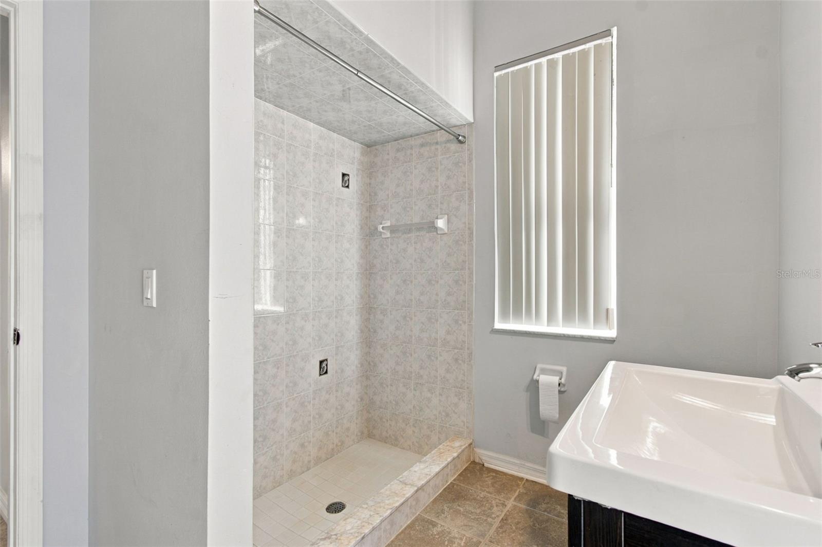 22420 SHORESIDE DR — photo 45