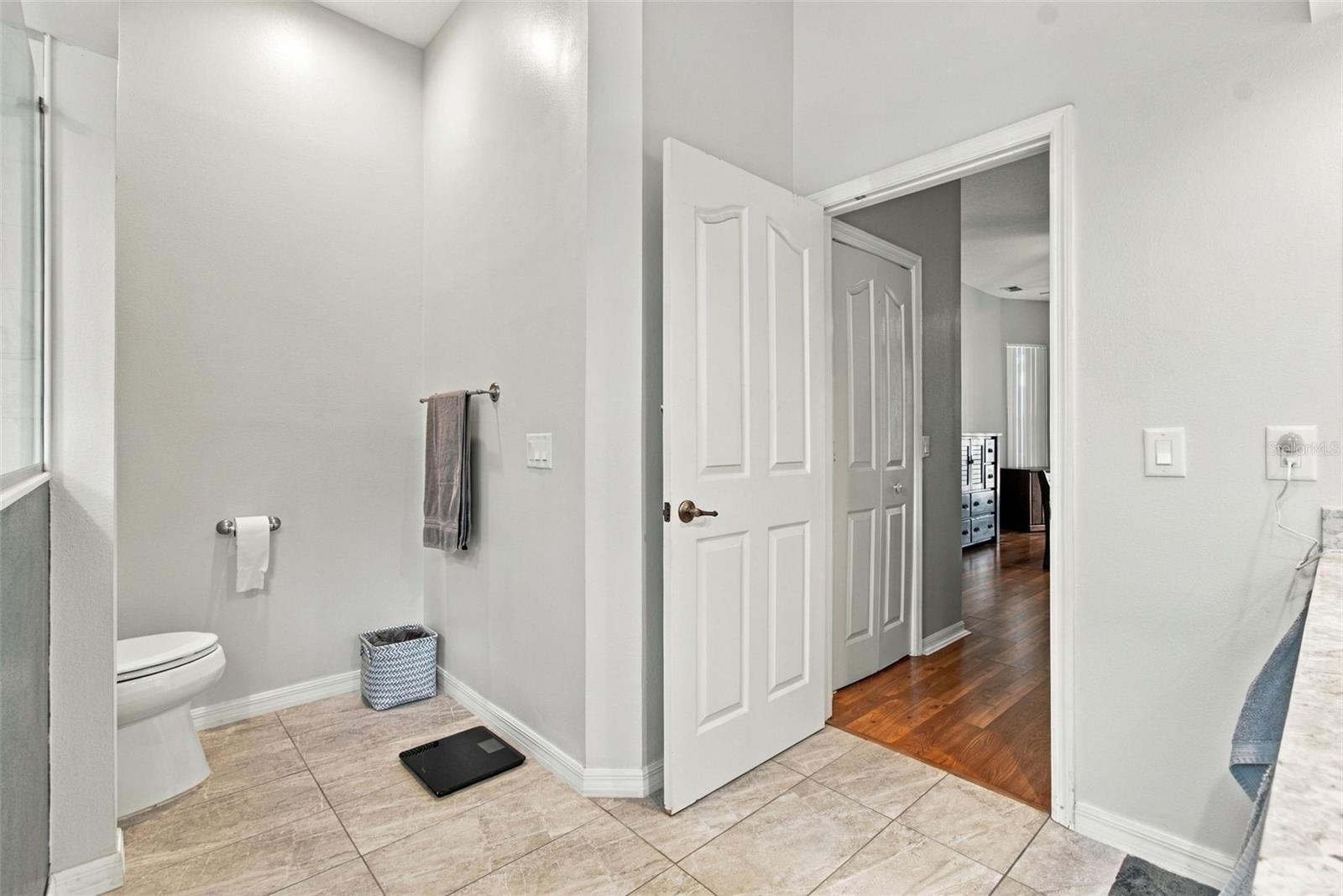 22420 SHORESIDE DR — photo 38