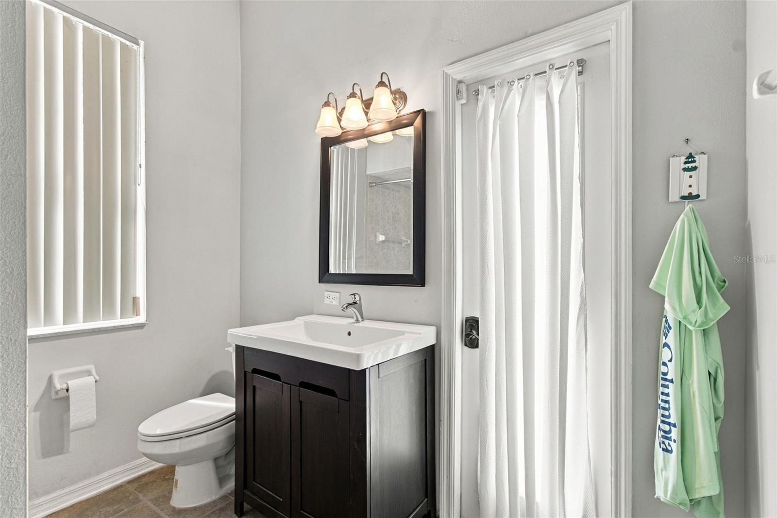 22420 SHORESIDE DR — photo 44